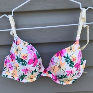 Floral PINK Victoria’s Secret bra